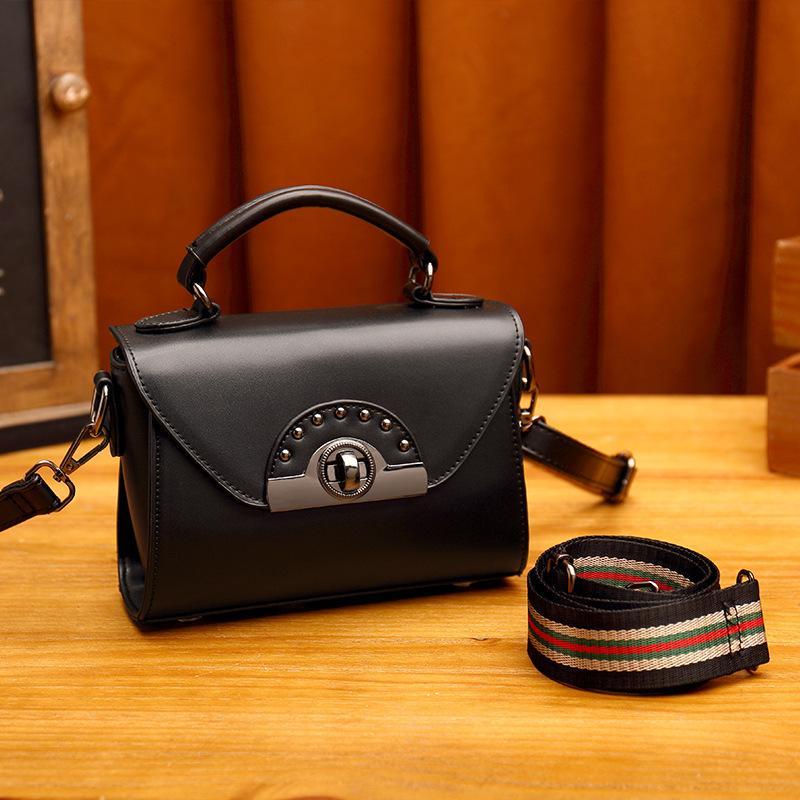 Retro oblique span oil wax cow leather one shoulder handbag mySite