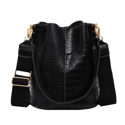 Crocodile pattern single shoulder bucket bag large capacity broadband messenger bag mySite