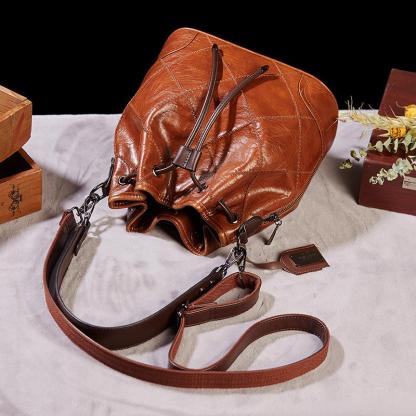 Retro Fashion Shoulder Slung Large Capacity Cable Embroidered Plaid Bucket mySite