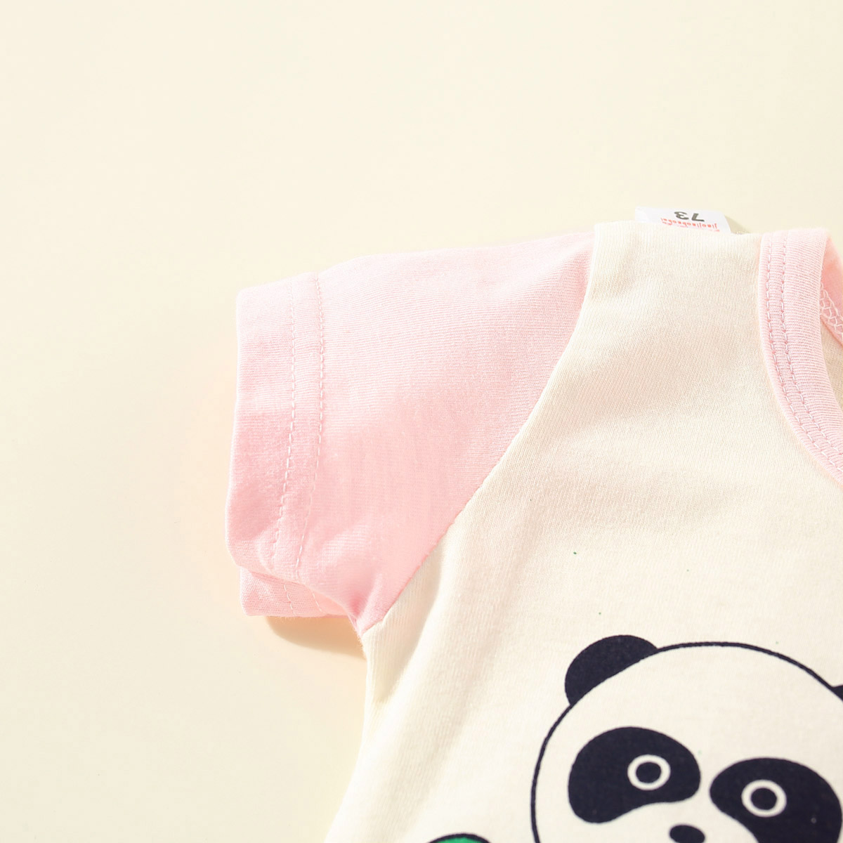 Toddler Girls Cotton Cartoon Color-block Top & Shorts Pajamas Sets Wholesale