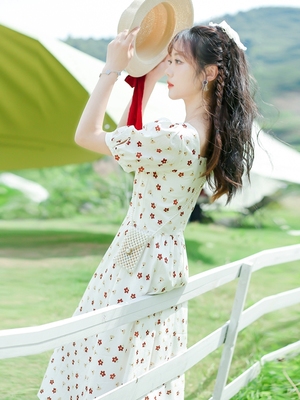 12、pod(定制项非必填)&会员价90------白漉20夏季新款法式气质复古碎花中长款方领泡泡袖雪纺连衣裙女-均码